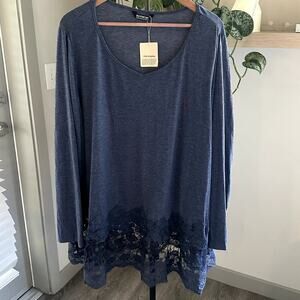 Bloomchic Plus Size 22-24 Blue Lace Hem Long Sleeve Top Rayon Blend NWT